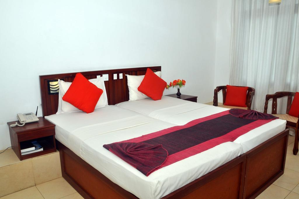 Hotel Lanka Super Corals Hikkaduwa Szoba fotó