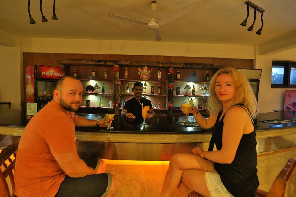 Hotel Lanka Super Corals Hikkaduwa Kültér fotó